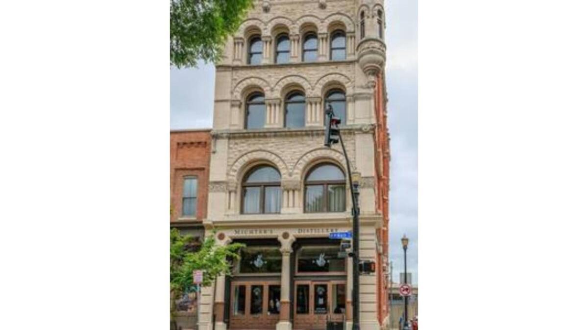 Apartment Stunning Nulu 1br Cozysuites 03